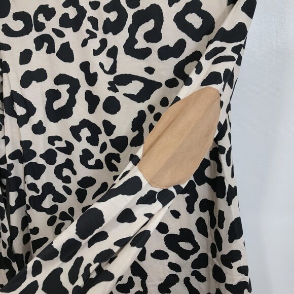 Animal Print Button Back Elbow Patch Top S - Picture 5 of 9